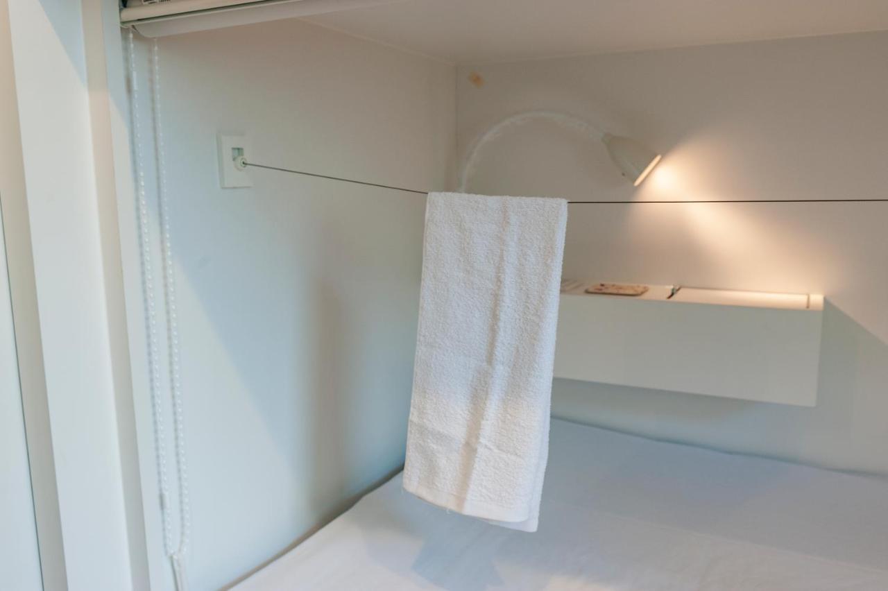 Plat Hostel Keikyu Haneda Home Токио Екстериор снимка